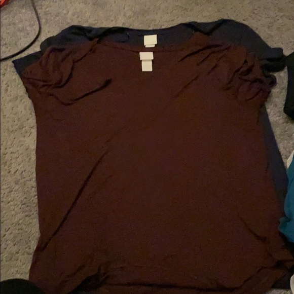 Bundle of medium shirts - Picture 4 of 4